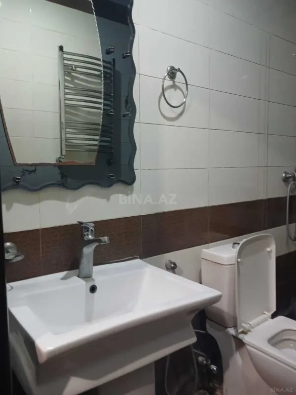 Kirayə verilir 3 otaqlı mənzil 118 m²