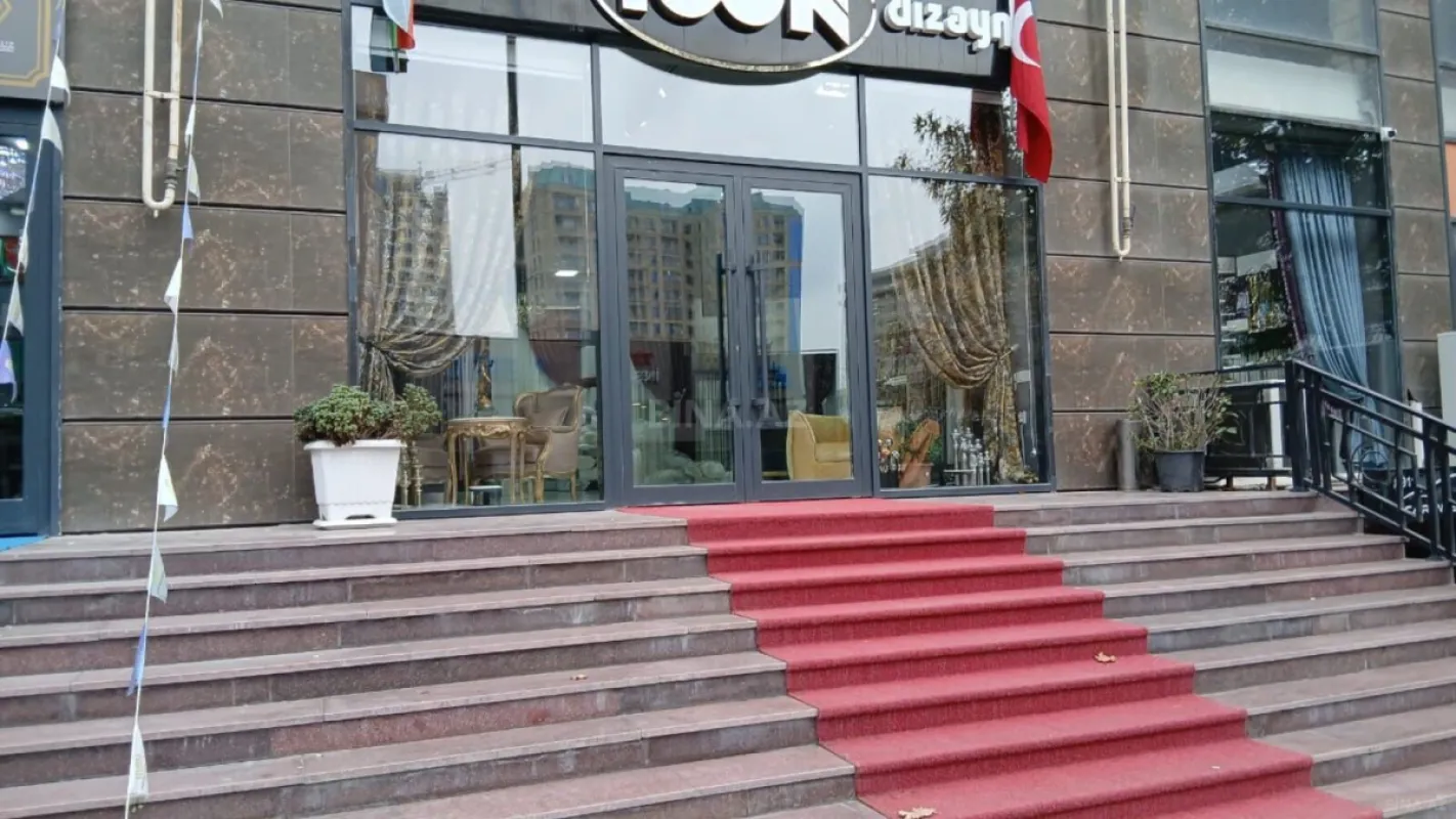 Kirayə verilir obyekt 175 m²