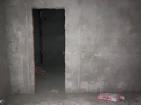 Satılır 4 otaqlı mənzil 231 m²