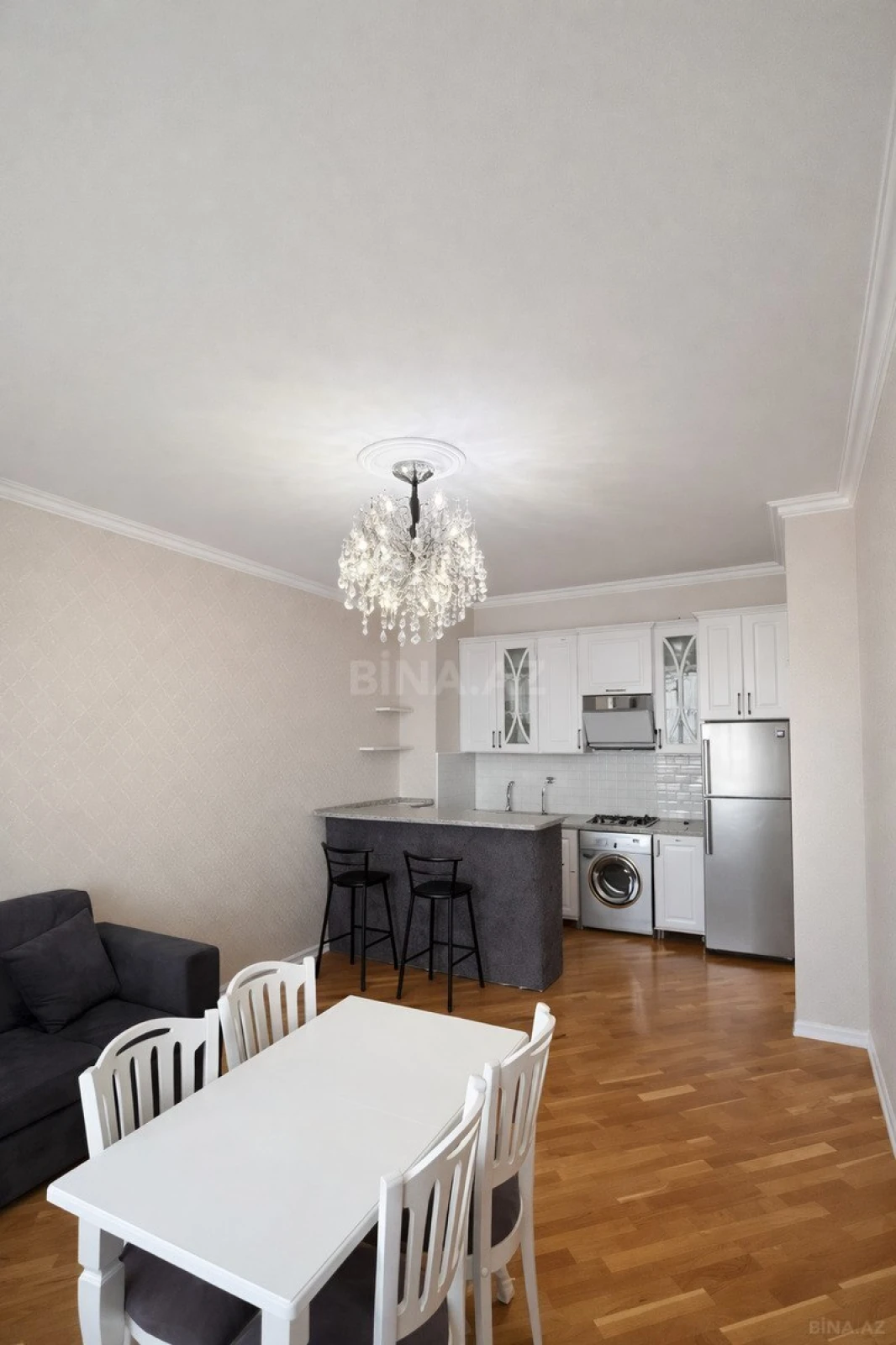 Satılır 2 otaqlı mənzil 52 m²