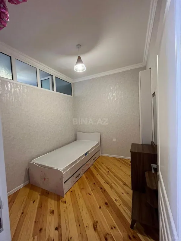 Kirayə verilir 3 otaqlı mənzil 75 m²