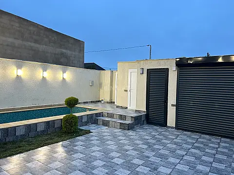 Satılır 3 otaqlı həyət evi 130 m²