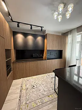 Satılır 3 otaqlı mənzil 112 m²