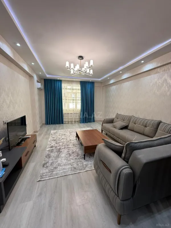 Satılır 3 otaqlı mənzil 112 m²