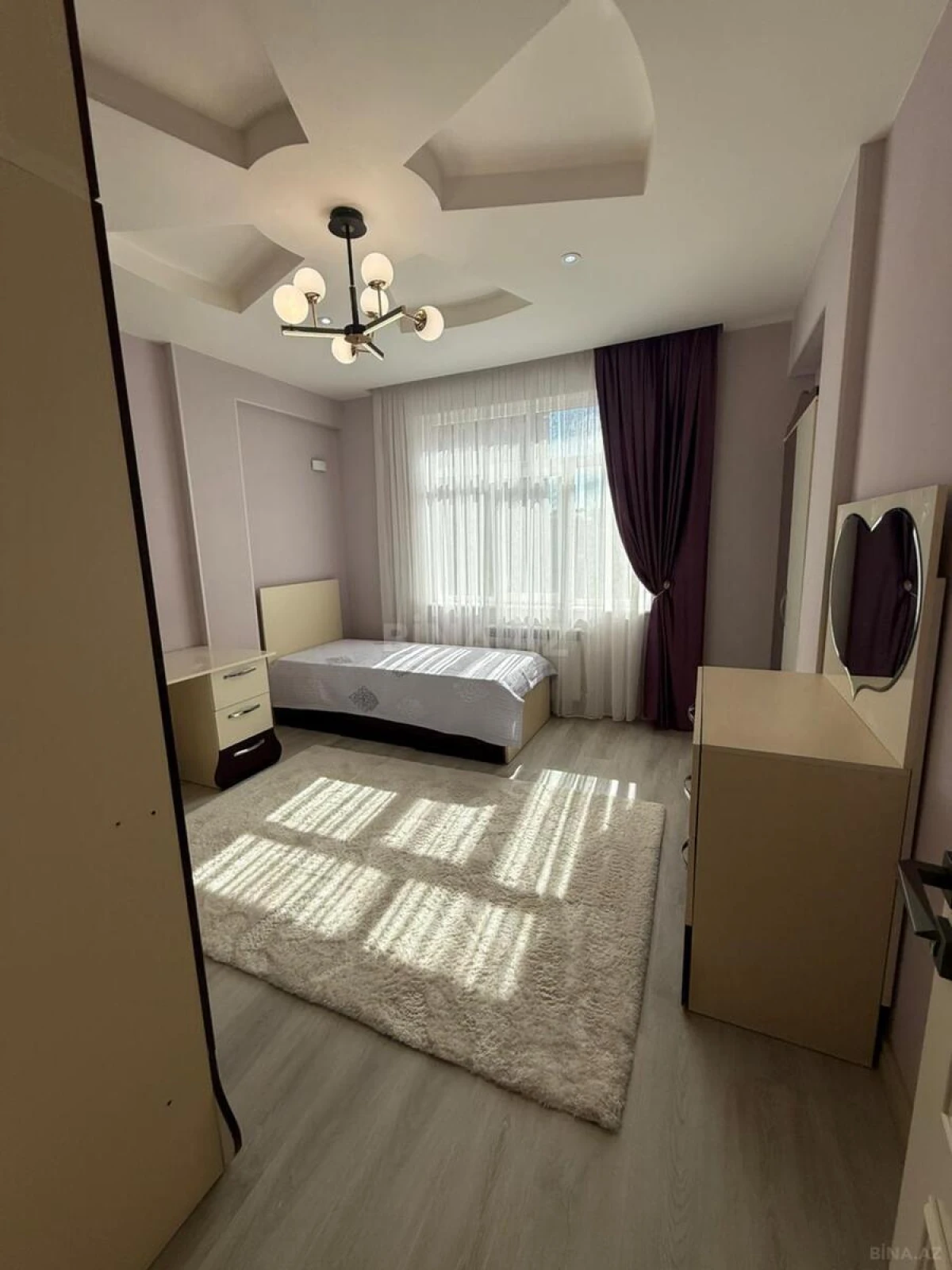 Satılır 3 otaqlı mənzil 112 m²