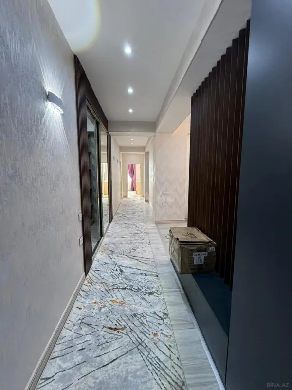 Satılır 3 otaqlı mənzil 112 m²