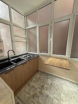 Satılır 3 otaqlı mənzil 112 m²