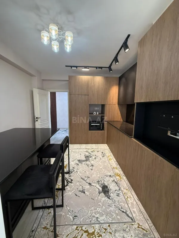 Satılır 3 otaqlı mənzil 112 m²