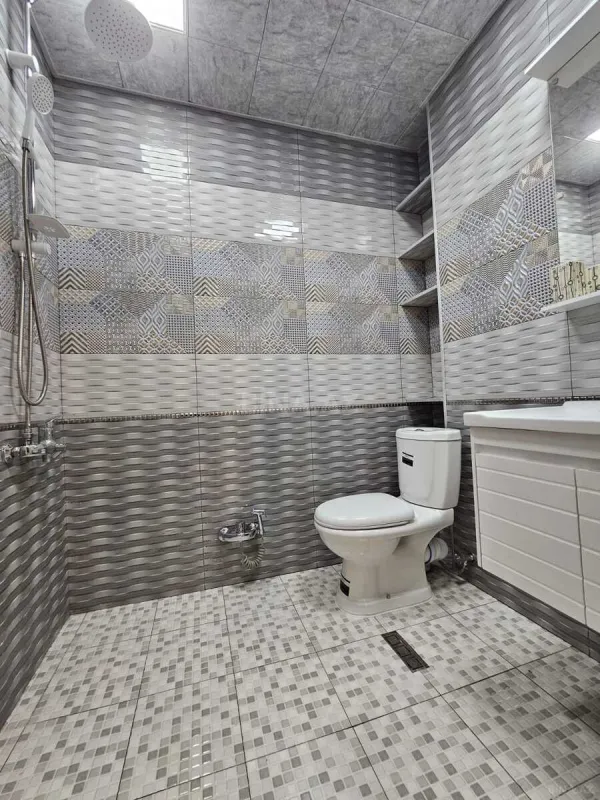 Kirayə verilir 2 otaqlı mənzil 79 m²