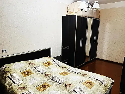 Satılır 4 otaqlı mənzil 99 m²