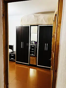 Satılır 4 otaqlı mənzil 99 m²