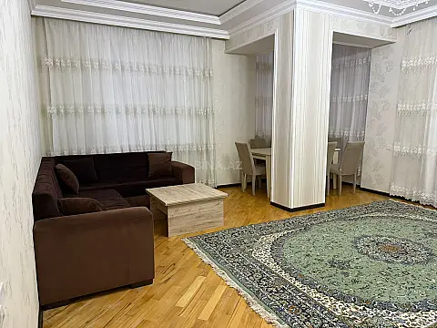 Kirayə verilir 3 otaqlı mənzil 125 m²