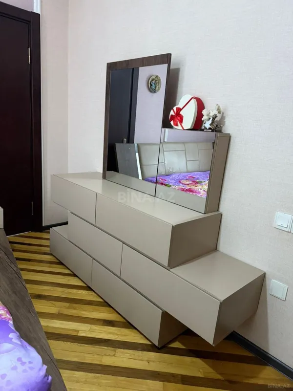 Kirayə verilir 3 otaqlı mənzil 125 m²