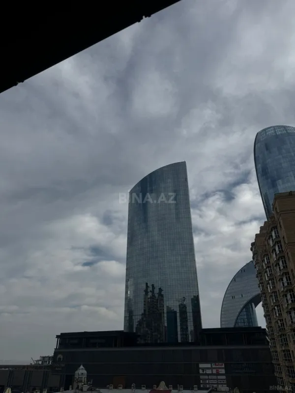 Kirayə verilir 2 otaqlı mənzil 52 m²