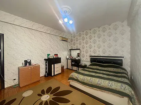 Satılır 2 otaqlı mənzil 50 m²