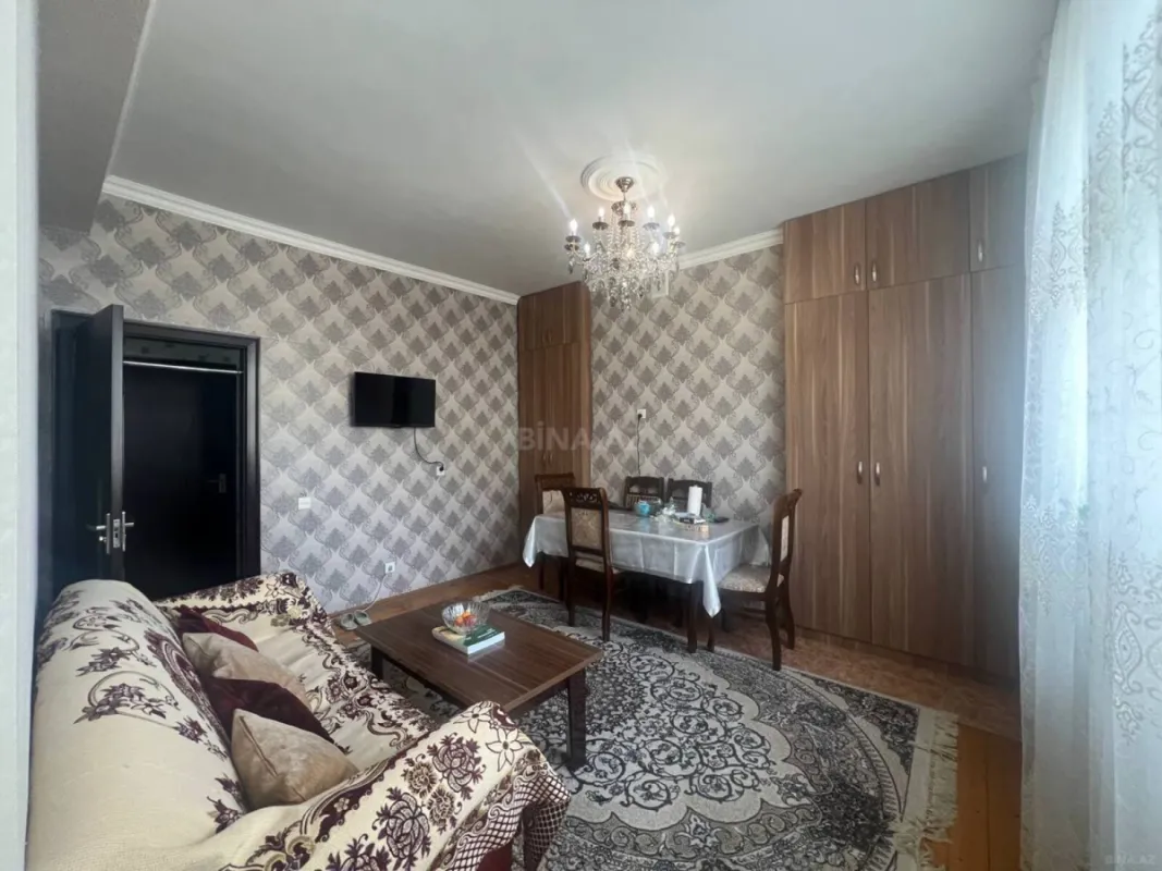 Satılır 2 otaqlı mənzil 50 m²