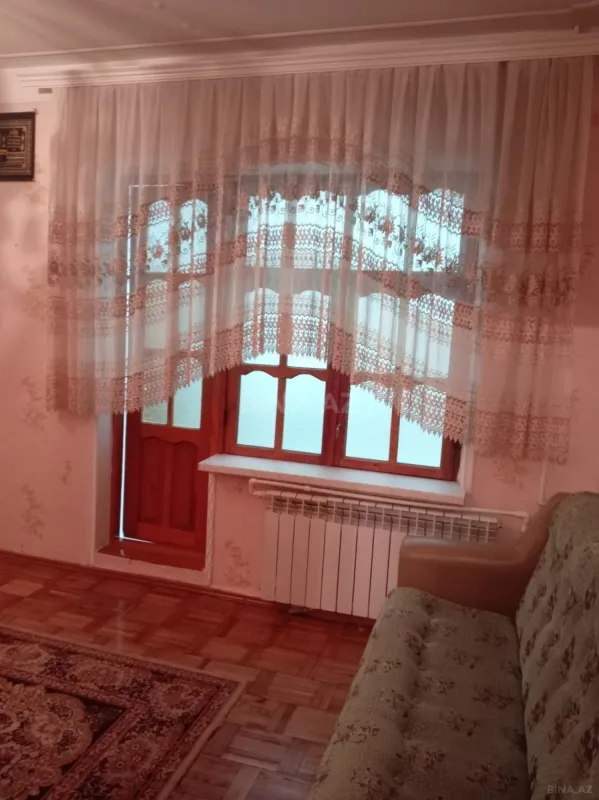 Kirayə verilir 2 otaqlı mənzil 55 m²