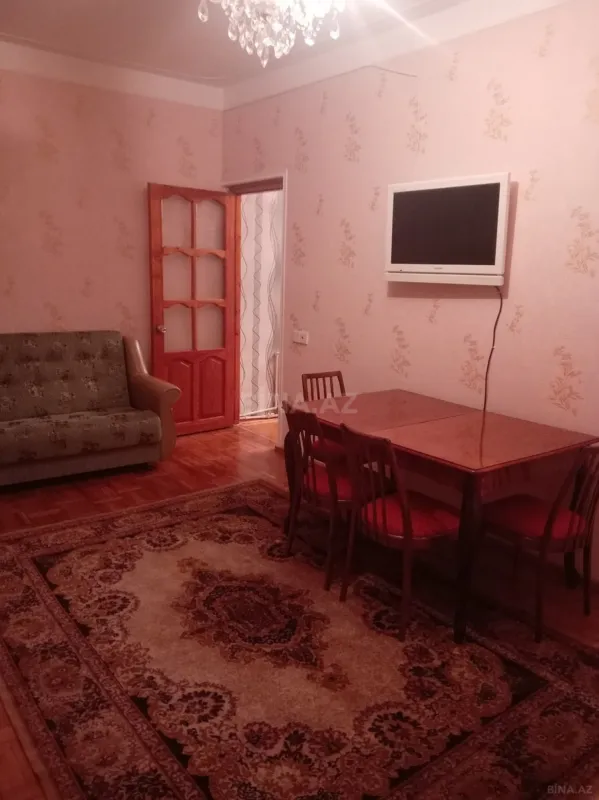 Kirayə verilir 2 otaqlı mənzil 55 m²