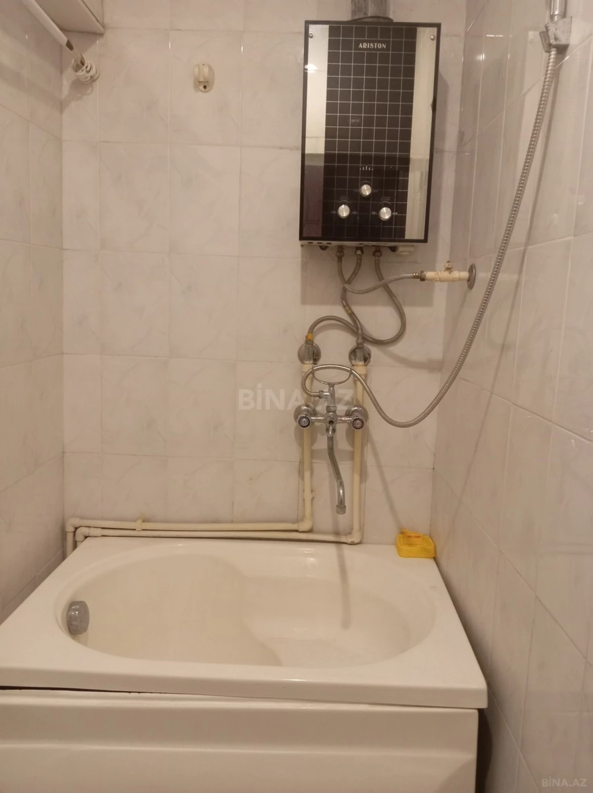 Kirayə verilir 2 otaqlı mənzil 55 m²