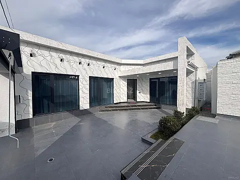 Satılır 4 otaqlı həyət evi 120 m²