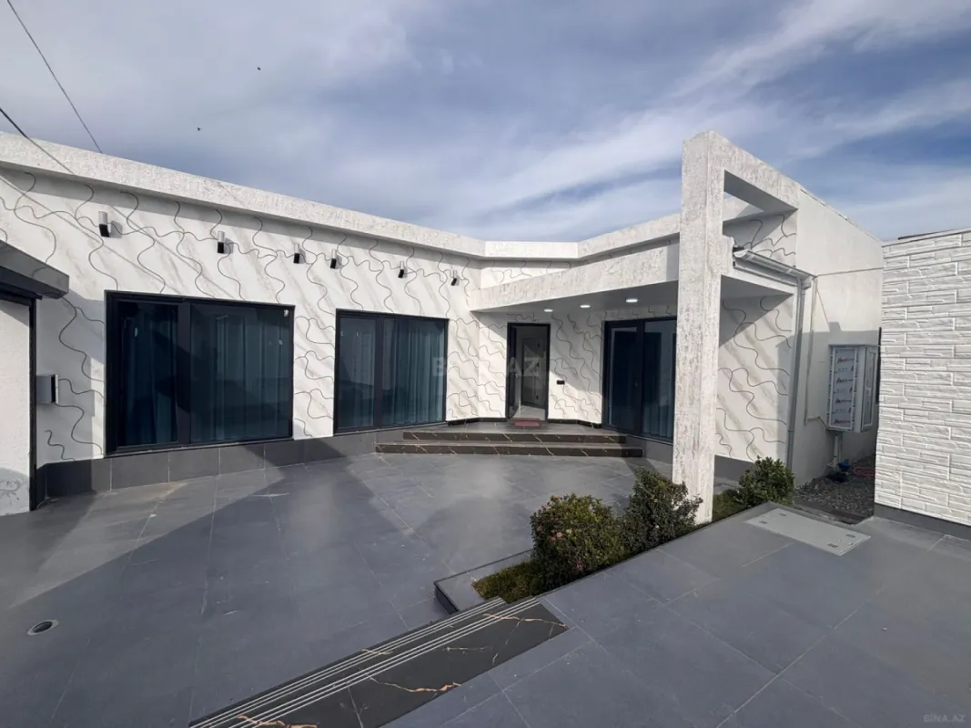 Satılır 4 otaqlı həyət evi 120 m²