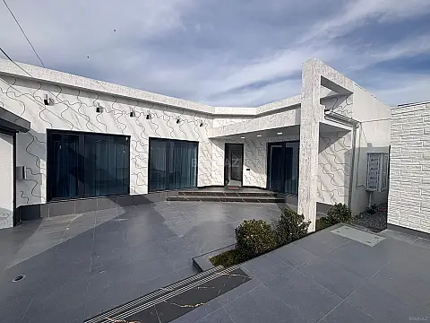 Satılır 4 otaqlı həyət evi 120 m² — Bakı, Şüvəlan 4 otaq 120.00 m²