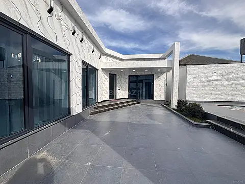 Satılır 4 otaqlı həyət evi 120 m²