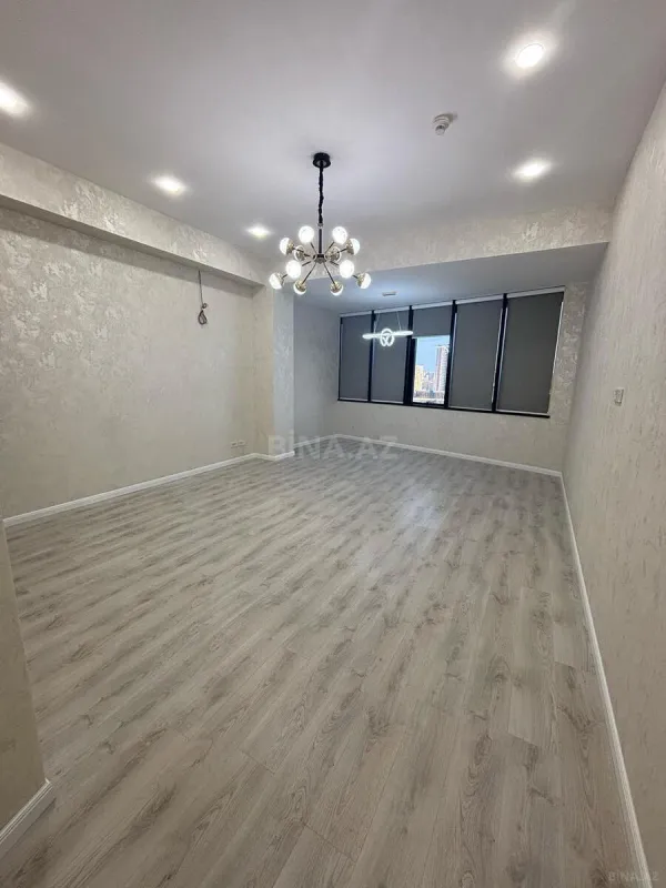 Kirayə verilir 4 otaqlı ofis 250 m²