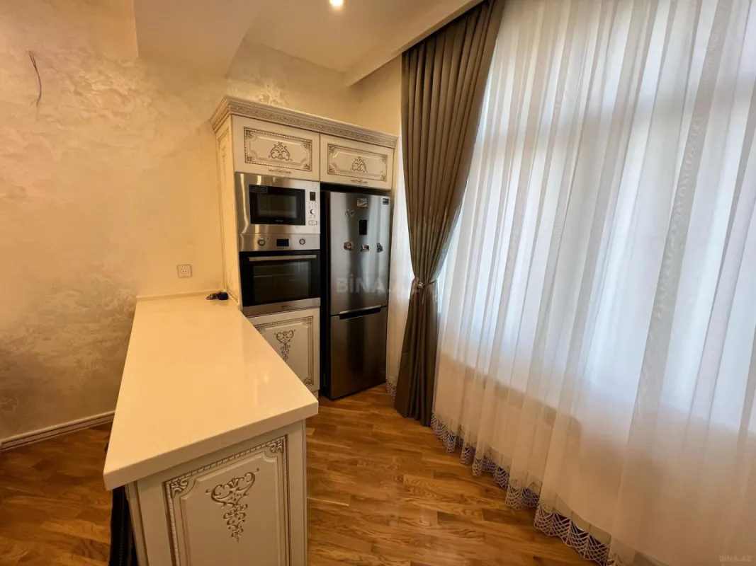 Kirayə verilir 3 otaqlı mənzil 97 m²