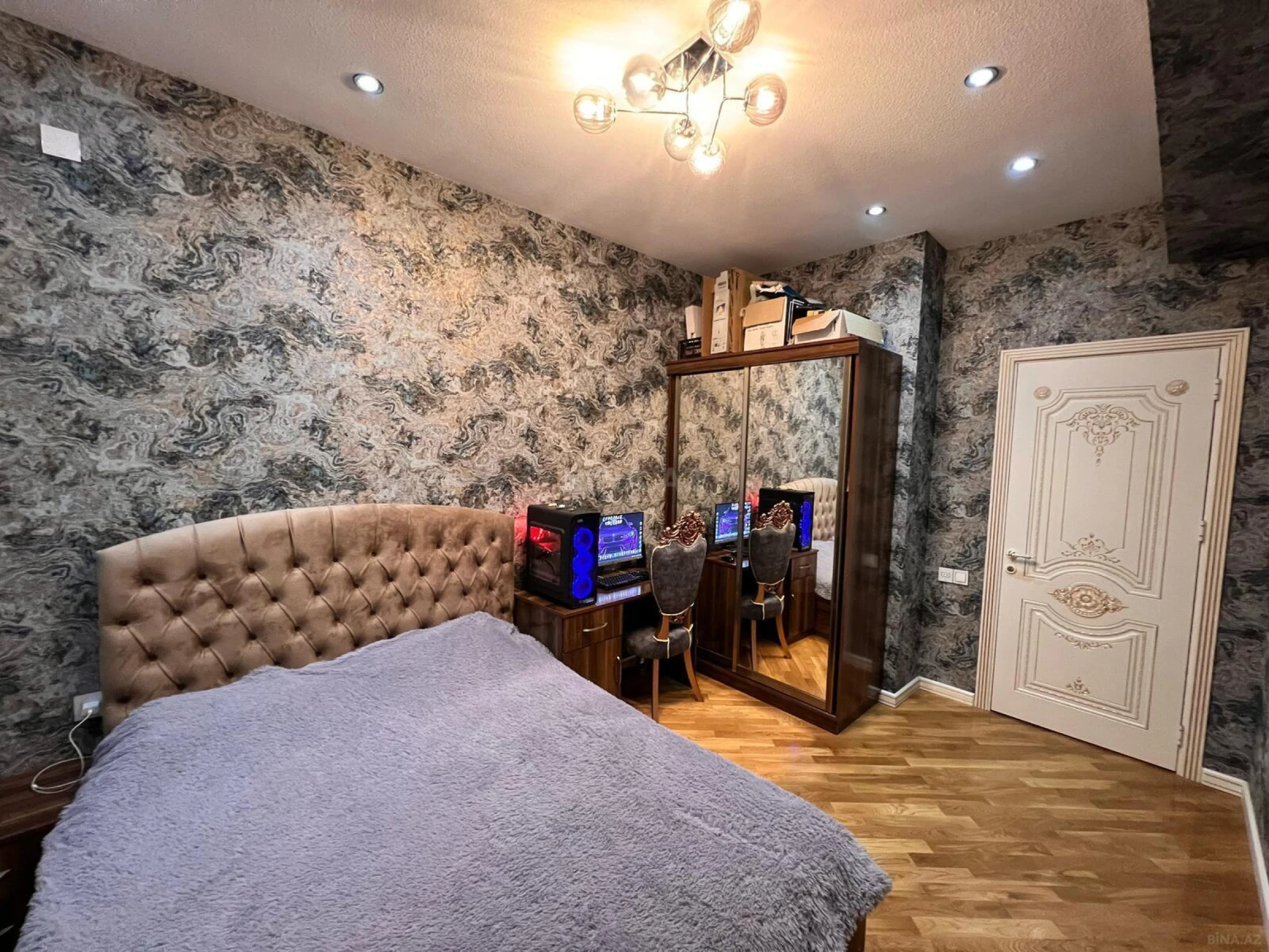 Kirayə verilir 3 otaqlı mənzil 97 m²