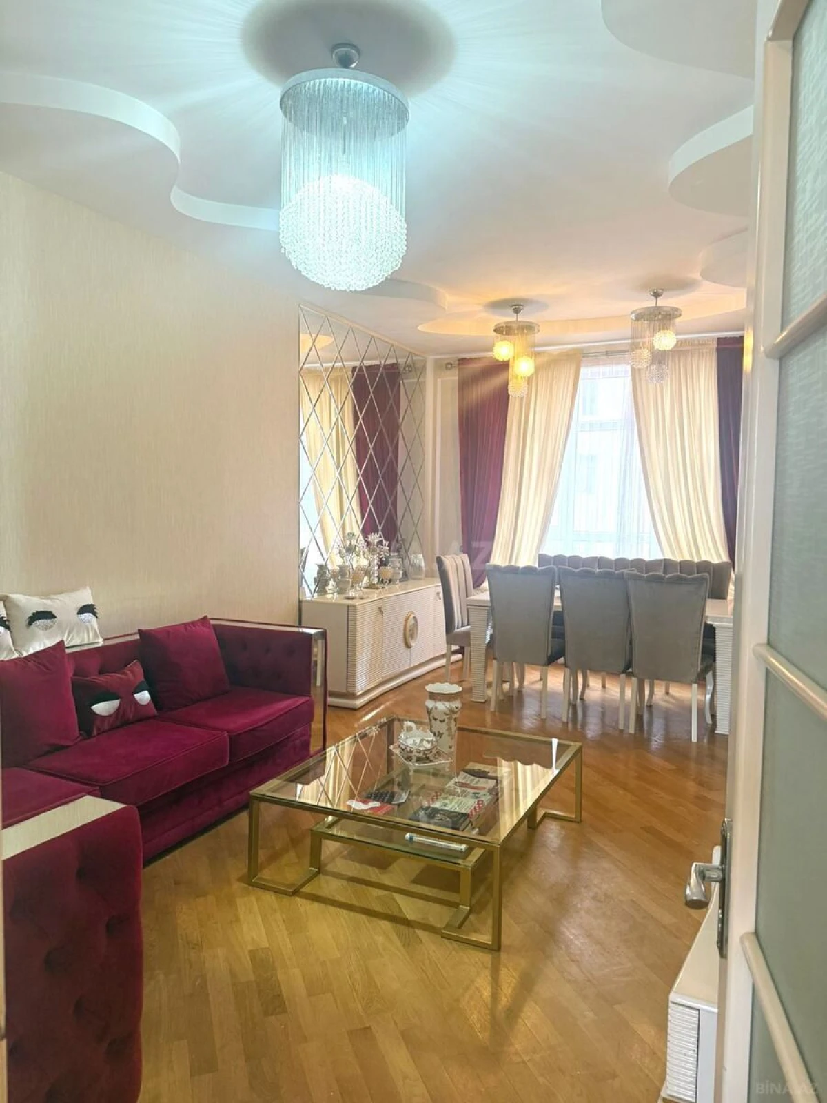 Satılır 3 otaqlı mənzil 90 m²