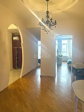 Satılır 3 otaqlı mənzil 90 m²