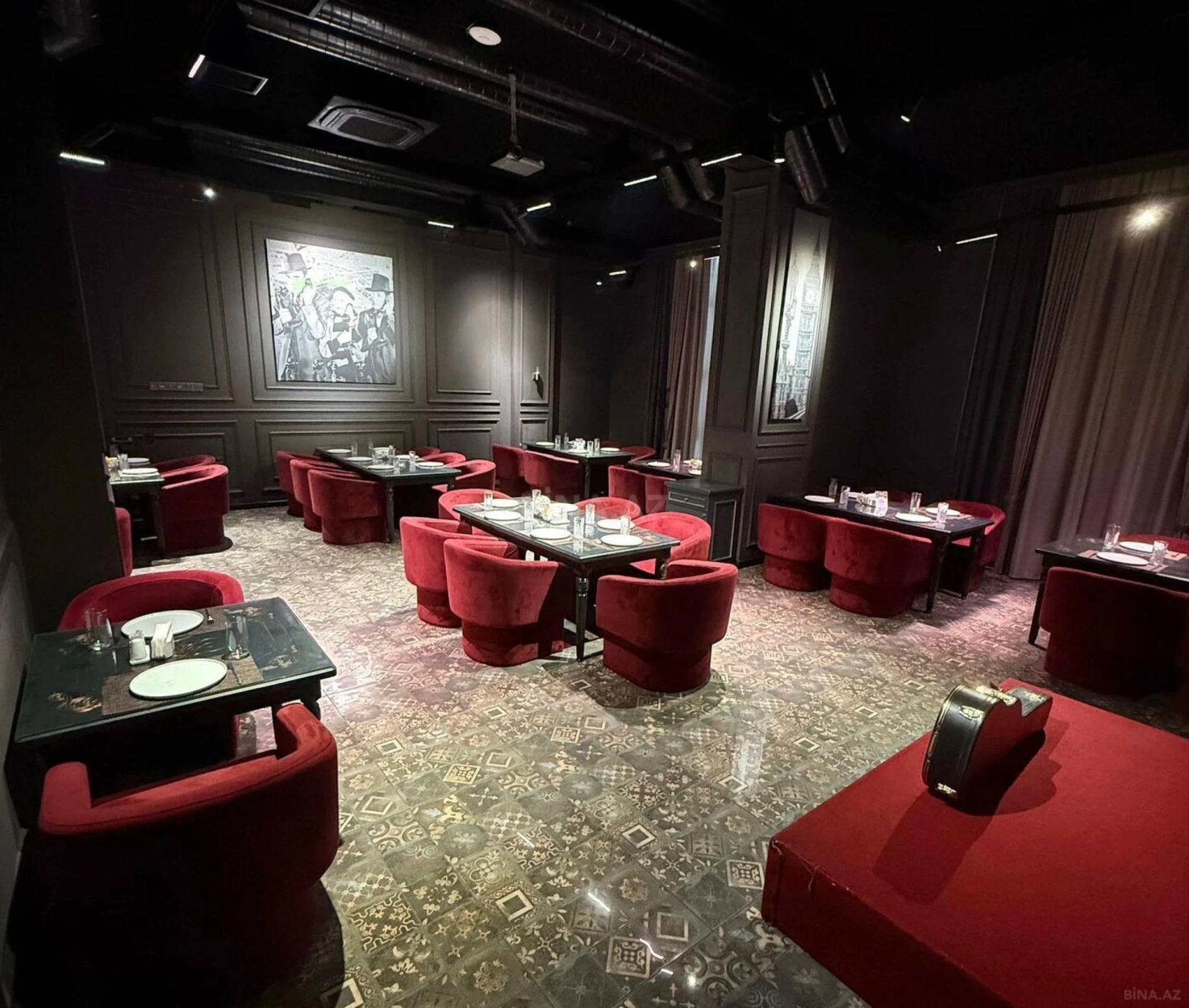 Kirayə verilir obyekt 368.4 m²