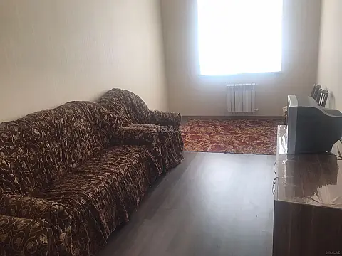 Kirayə verilir 3 otaqlı mənzil 75 m²