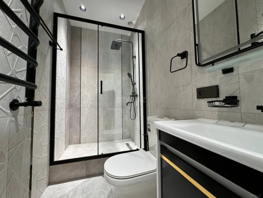 Kirayə verilir 3 otaqlı mənzil 125 m²