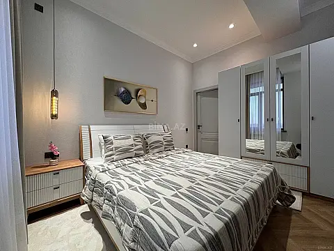 Kirayə verilir 3 otaqlı mənzil 125 m²