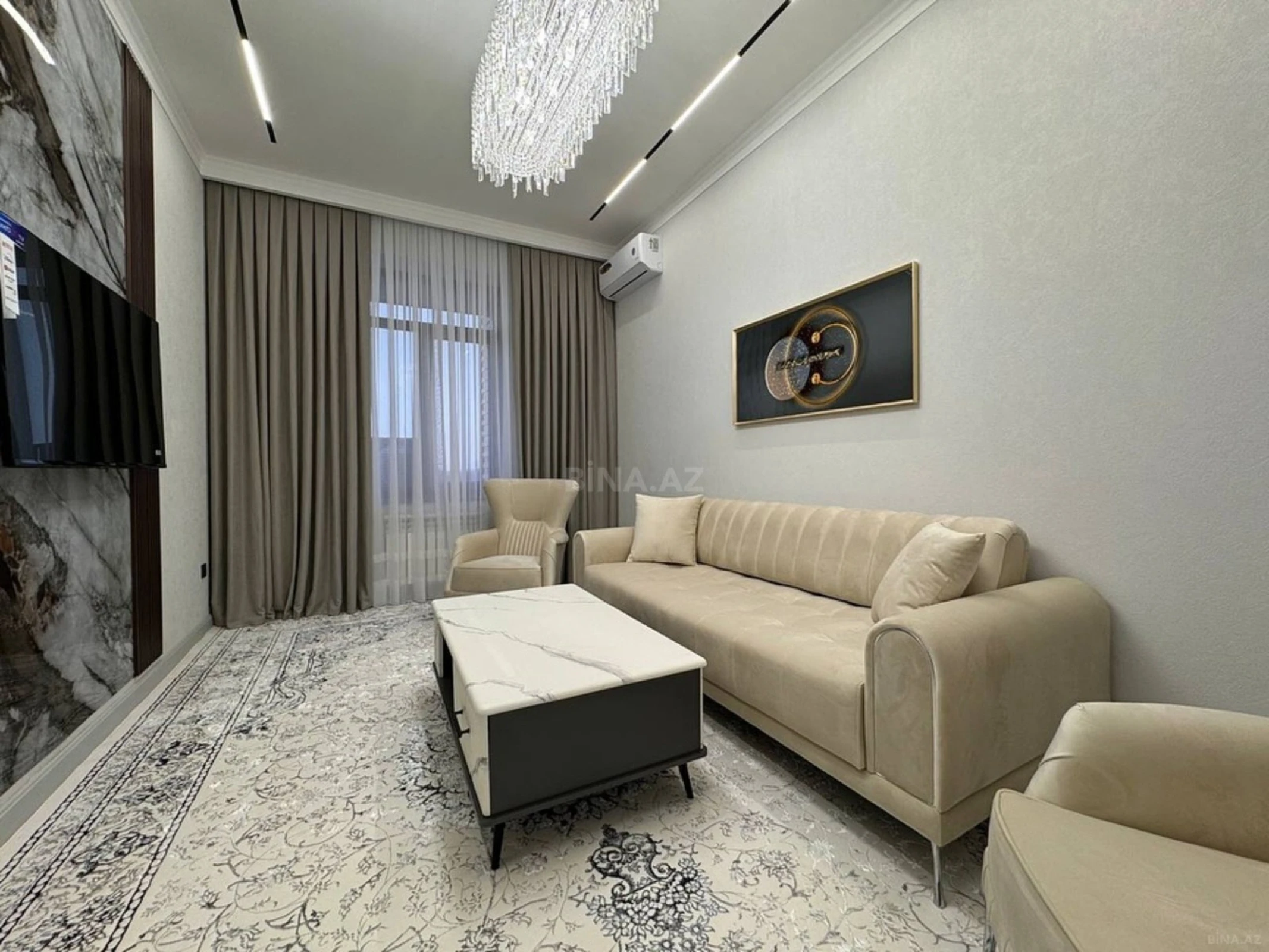 Kirayə verilir 3 otaqlı mənzil 125 m²