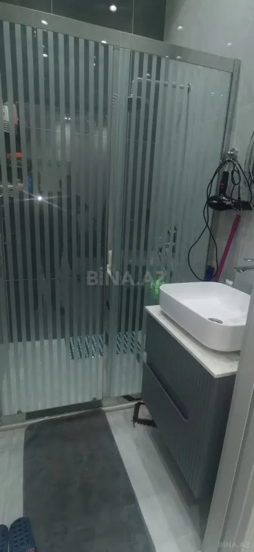 Satılır 3 otaqlı mənzil 102 m²