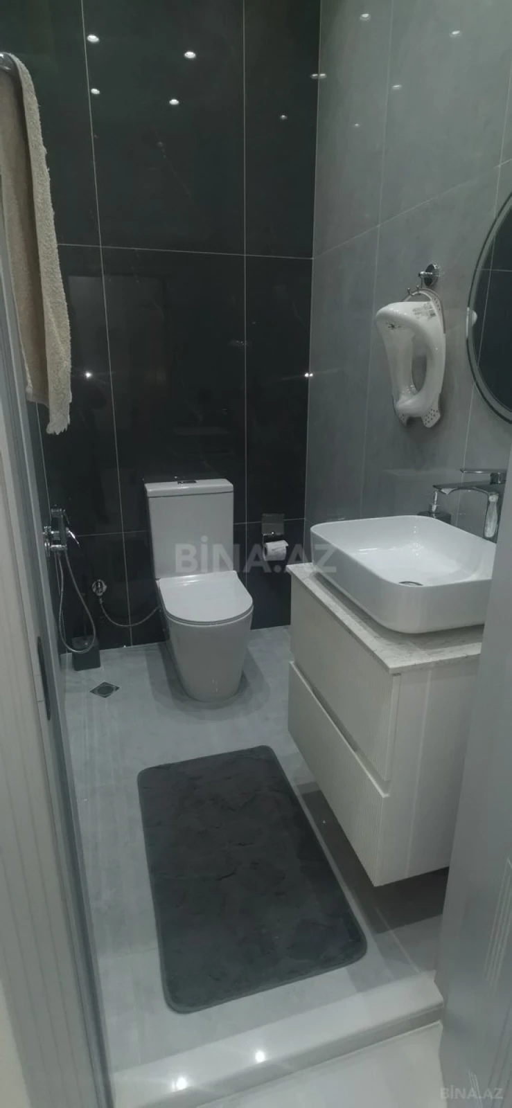 Satılır 3 otaqlı mənzil 102 m²
