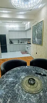Satılır 3 otaqlı mənzil 102 m²