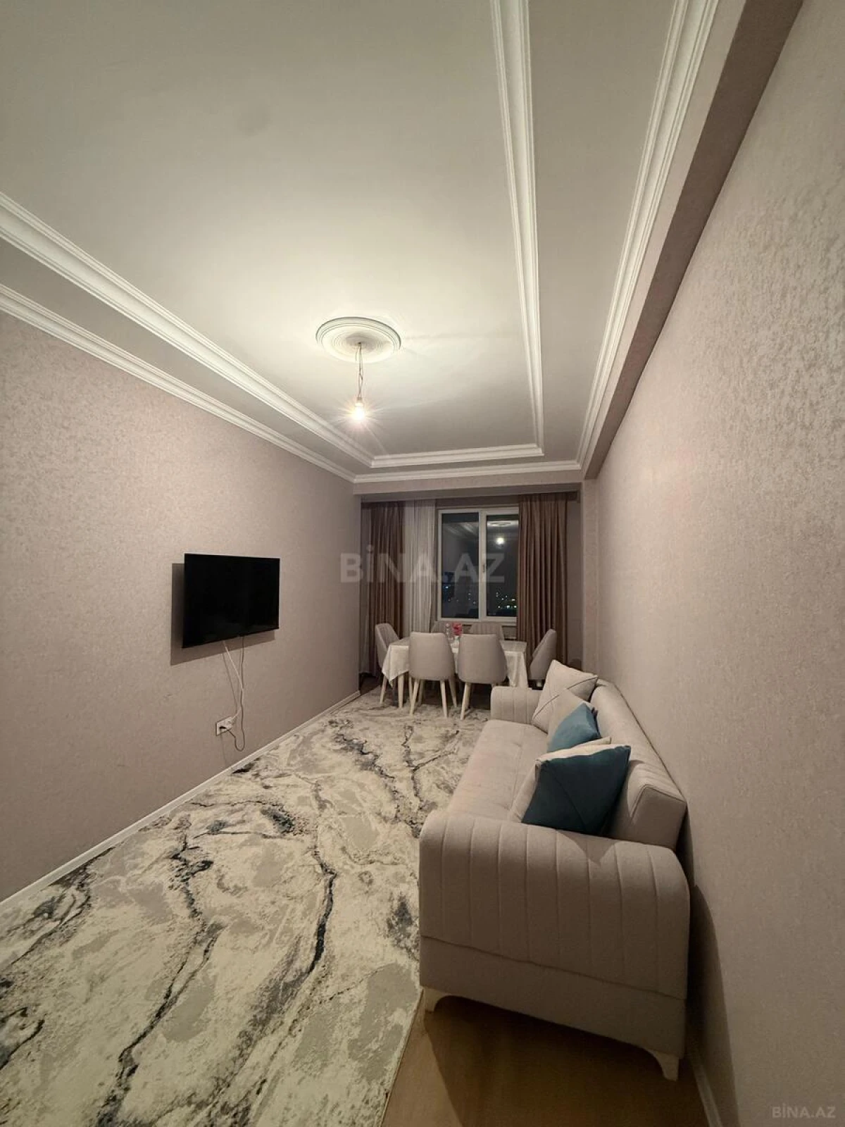 Satılır 2 otaqlı mənzil 86 m²