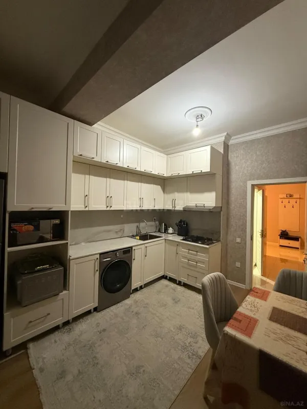 Satılır 2 otaqlı mənzil 86 m²