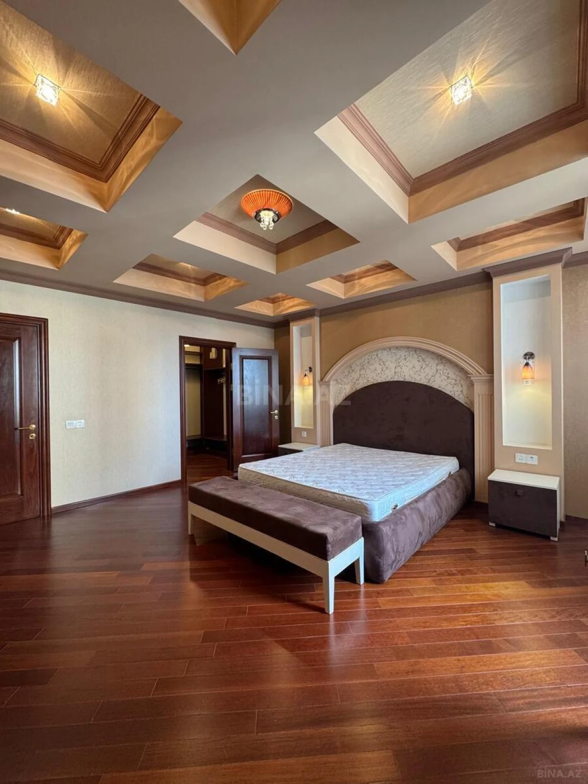 Kirayə verilir 3 otaqlı mənzil 120 m²