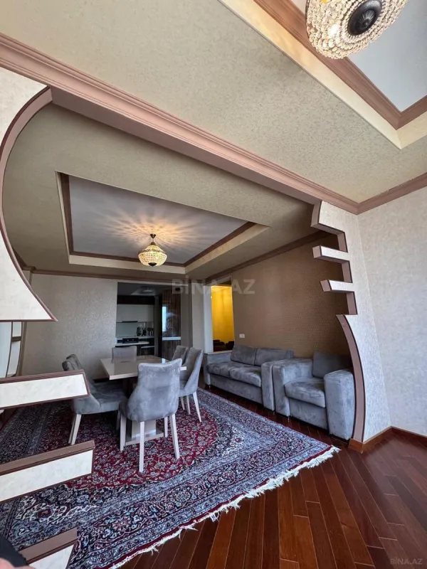 Kirayə verilir 3 otaqlı mənzil 120 m²