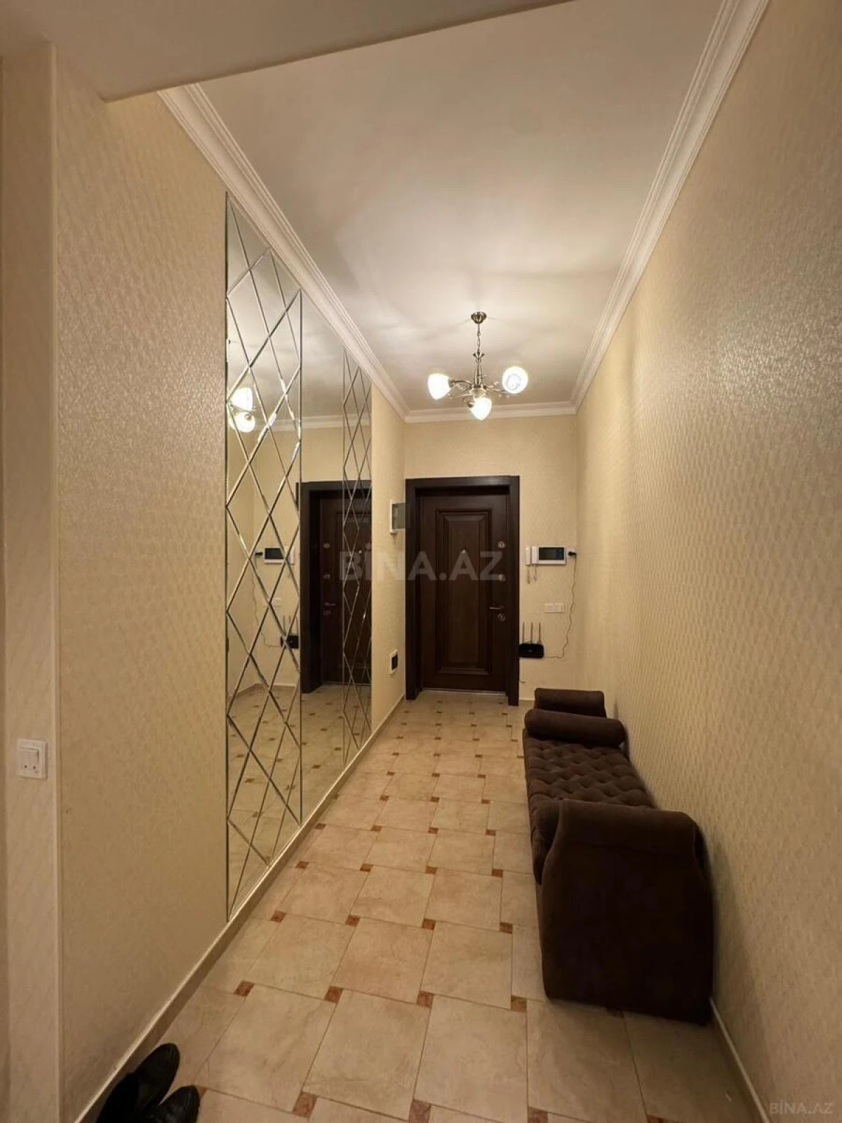 Kirayə verilir 3 otaqlı mənzil 120 m²