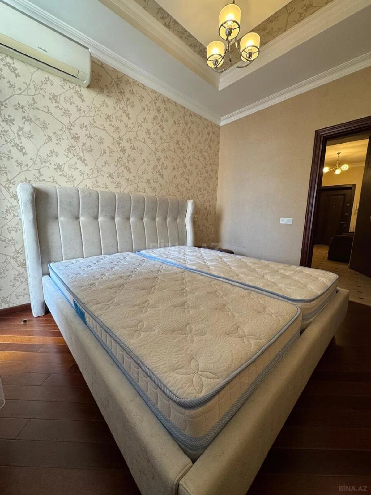 Kirayə verilir 3 otaqlı mənzil 120 m²