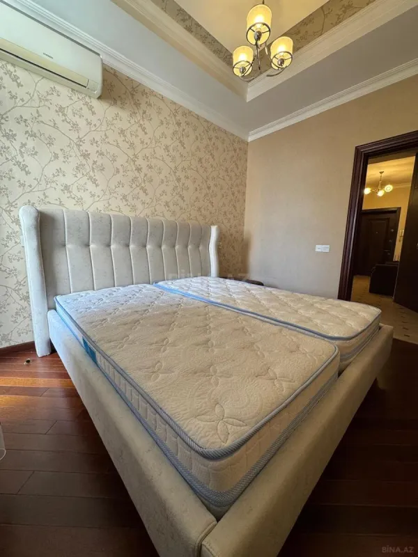 Kirayə verilir 3 otaqlı mənzil 120 m²