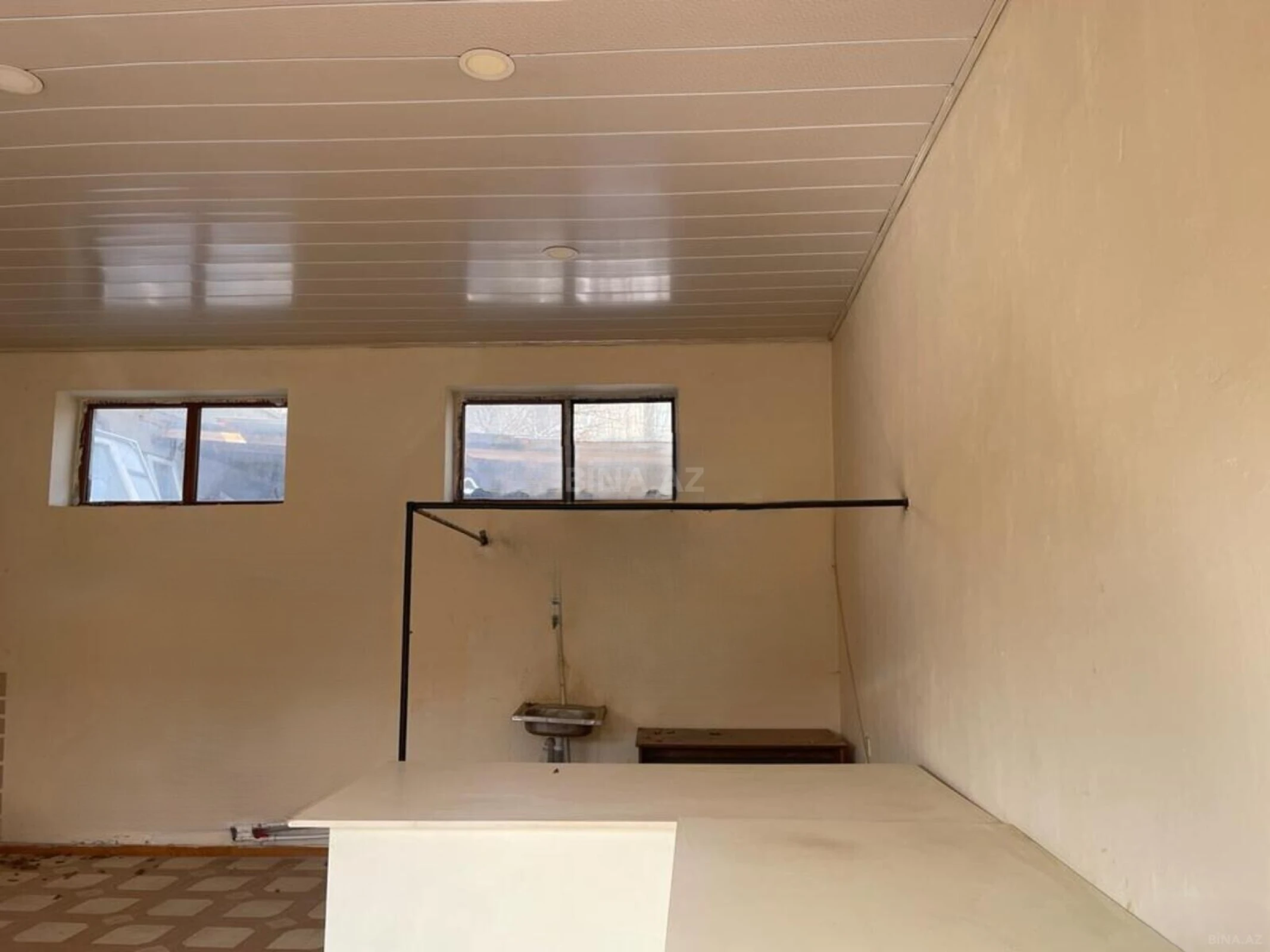 Satılır obyekt 50 m²