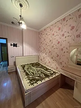 Kirayə verilir 2 otaqlı mənzil 55 m²