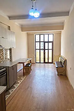 Satılır 2 otaqlı mənzil 90 m²